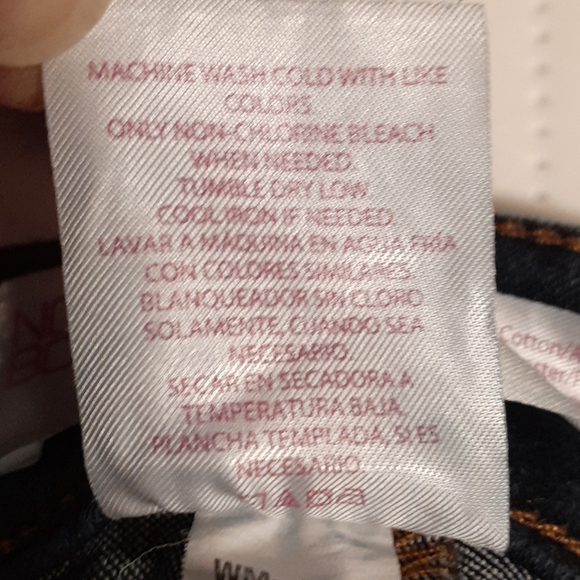 Jeans - Picture 5 of 5